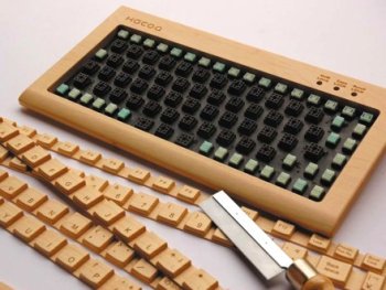 imgname--diy_keyboard_made_of_wood---50226711--images--hacoa-with-saw